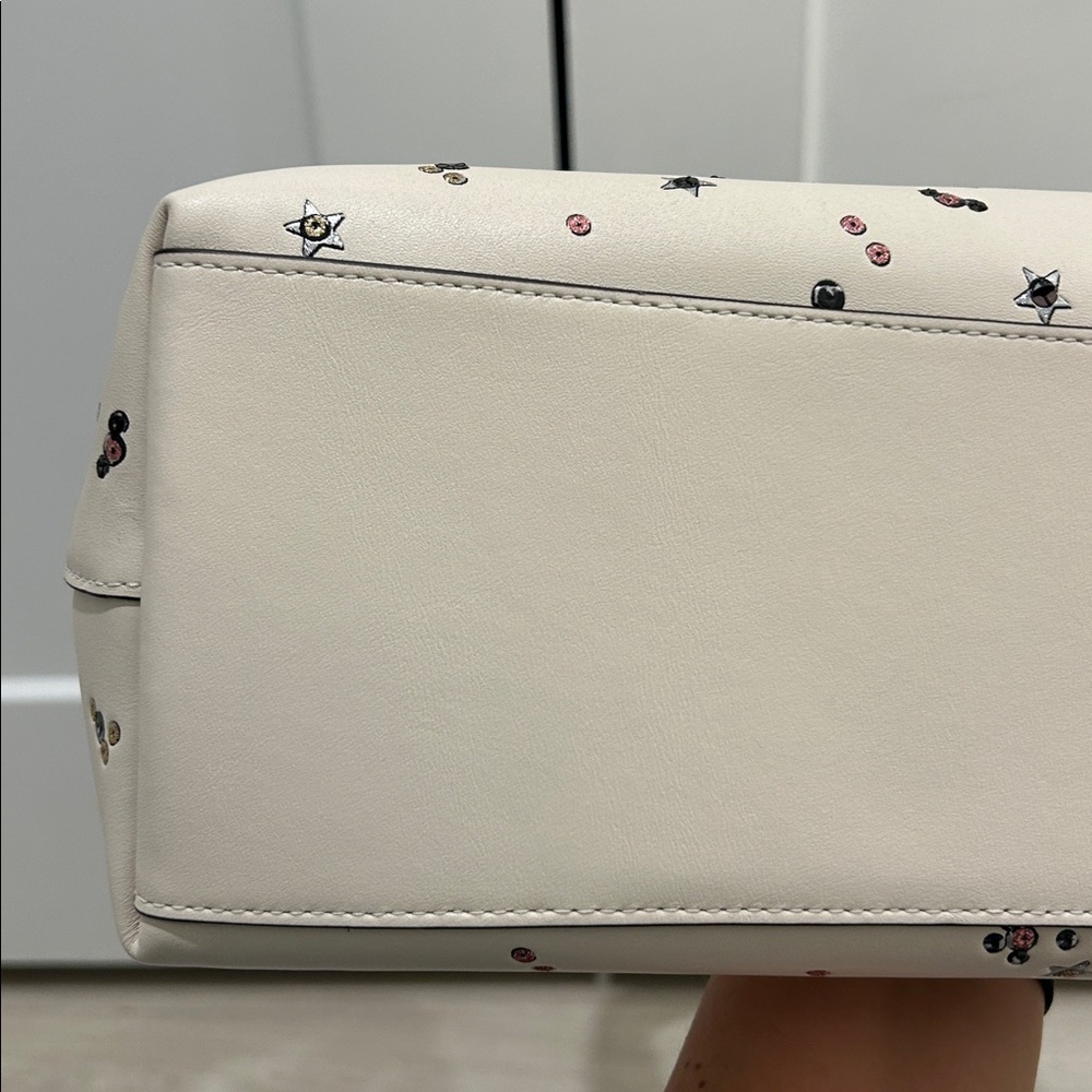 Coach (NWT) Station Tote with Star Print - Picture 14 of 16